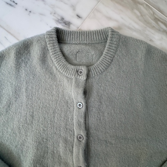 Daily Drills green (Harbor) button cardigan  Xs/sm - Picture 3 of 8